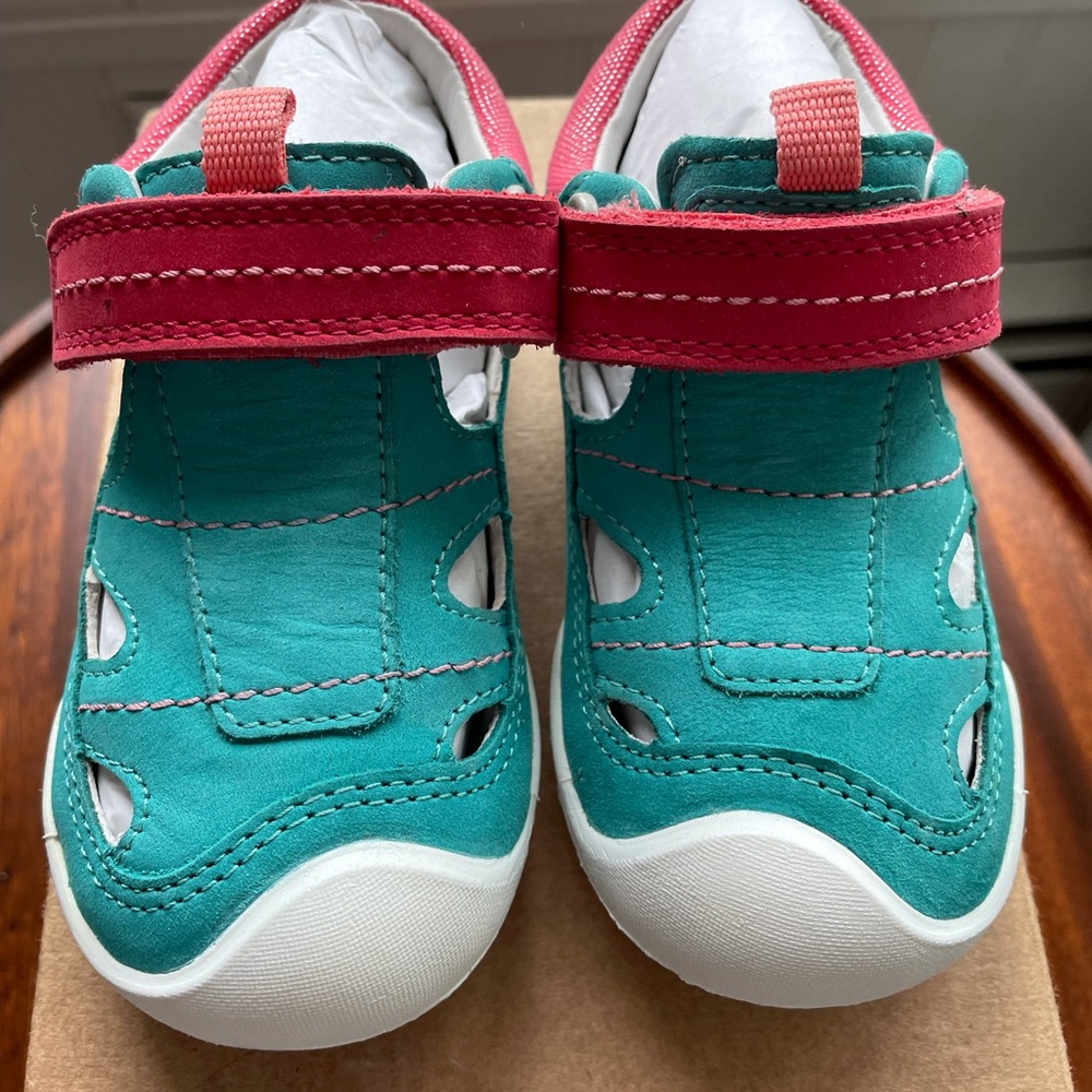 Brand New Keen Sandals, Size 7T, Lake Green/Teaberry
